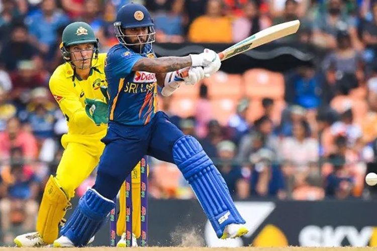 කුසල් මෙන්ඩිස්..