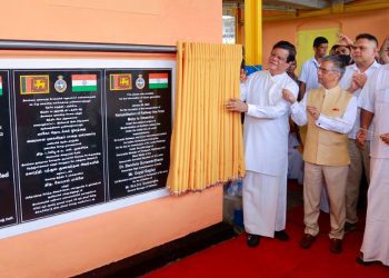 India strengthens railway