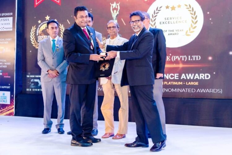 Mr. Manuja Hewawasam, the Chairman of Royal Nursing Home (Pvt.) Ltd receiving the award