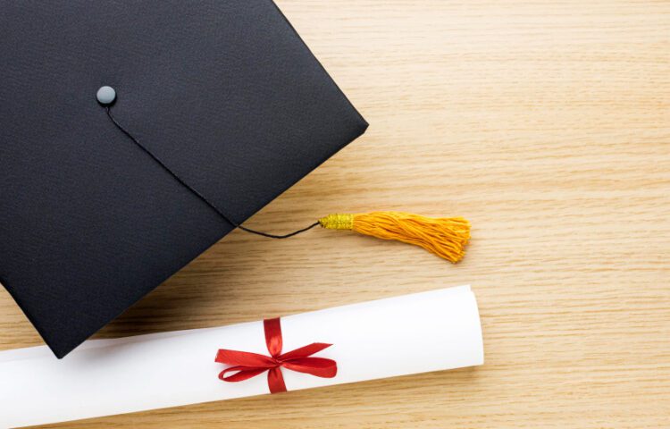 Degree Cap