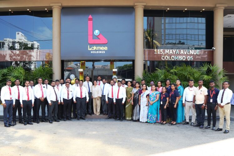 Lakmee Holdings Colombo Office and staff