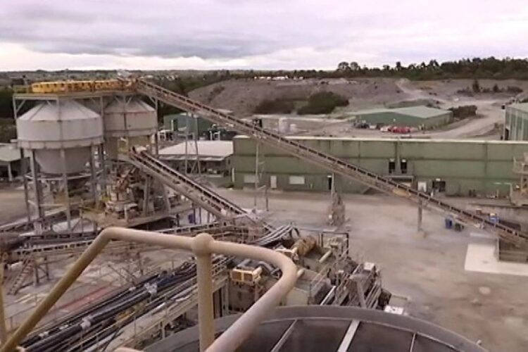 Gold Mine Collapse Claims Life in Australia