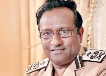 රියර් අද්මිරාල් අචාර්ය සරත් වීරසේකර