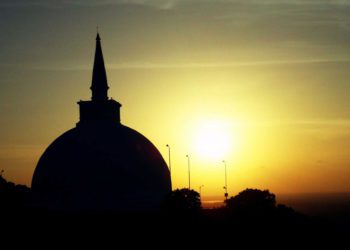 ඡායා රූපය - සුනෙත් අබේරත්න- අන්තර්ජාලයෙනි