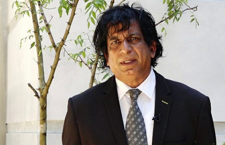 නීතිපති දප්පුල ද ලිවේරා මහතා