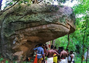 අත්පත් කරගෙන ඇති පුරාණ කටාරම් කෙටූ ලෙනක්
