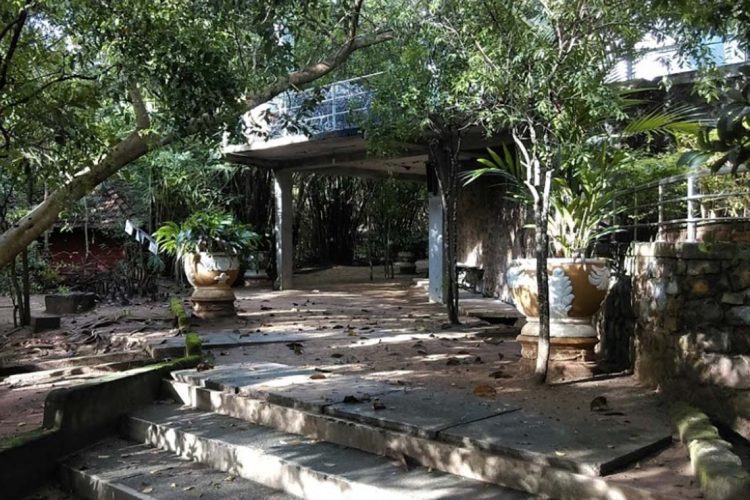 Mahamrwna-Asapuwa