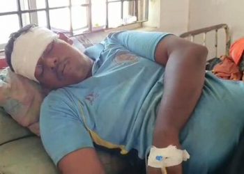 ඉන්දියාවේ නාගපට්ටන රෝහලේ ප්‍රතිකාර ගනිමින්  සිටින පහර කෑ ධීවරයා..