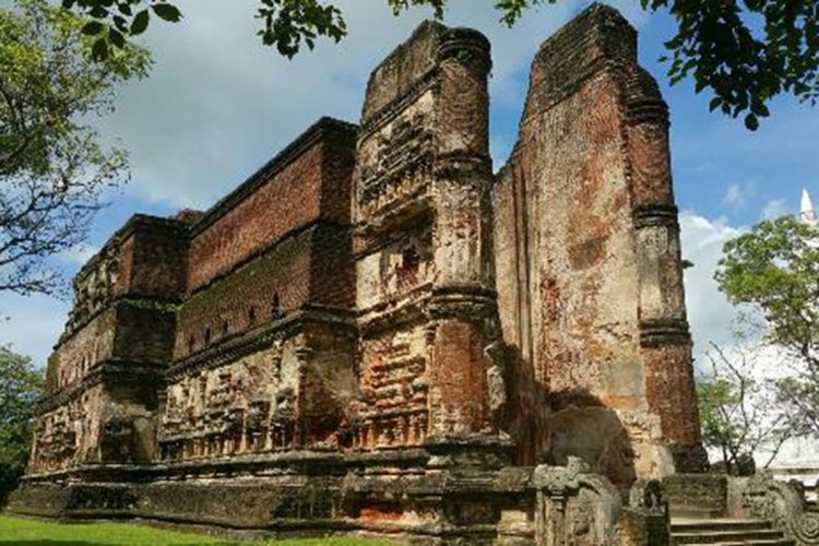 Lankarama-Polonnaruwa