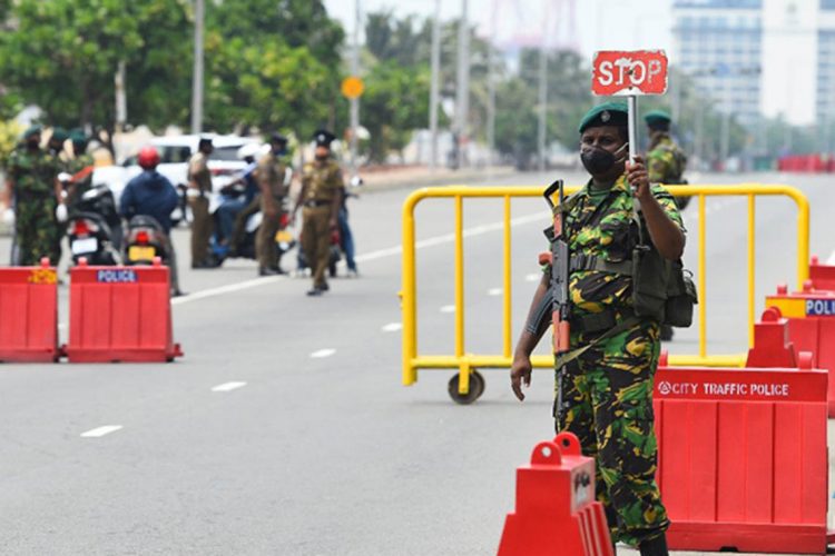 coronavirus-curfew-roablock-sri-lanka-lg