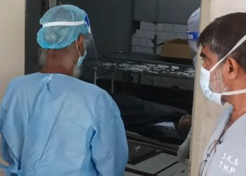 අවසන් මොහොත... වන්නිලා ඇත්තන් ඇයගේ දේහය හඳුානාගත් අවස්ථාව...