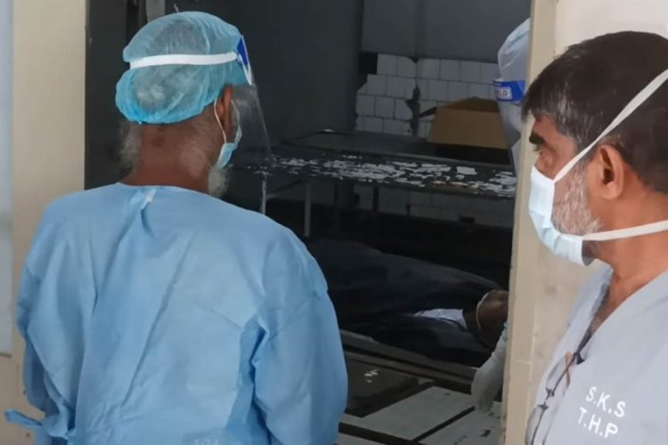 අවසන් මොහොත... වන්නිලා ඇත්තන් ඇයගේ දේහය හඳුානාගත් අවස්ථාව...