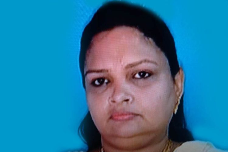 මිය ගිය කාන්තාව - මොහොමඩ් ෂාෂි පාතිමා මුම්ටාස්