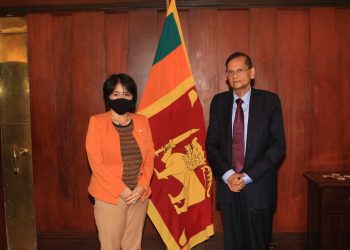 Foreign Minister Peiris seeks assistance from the World Bank