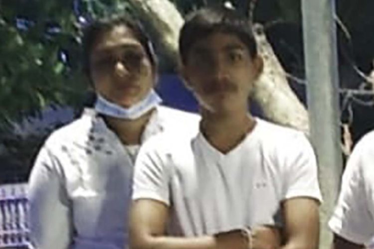 මිය ගිය මව සහ පුතා..