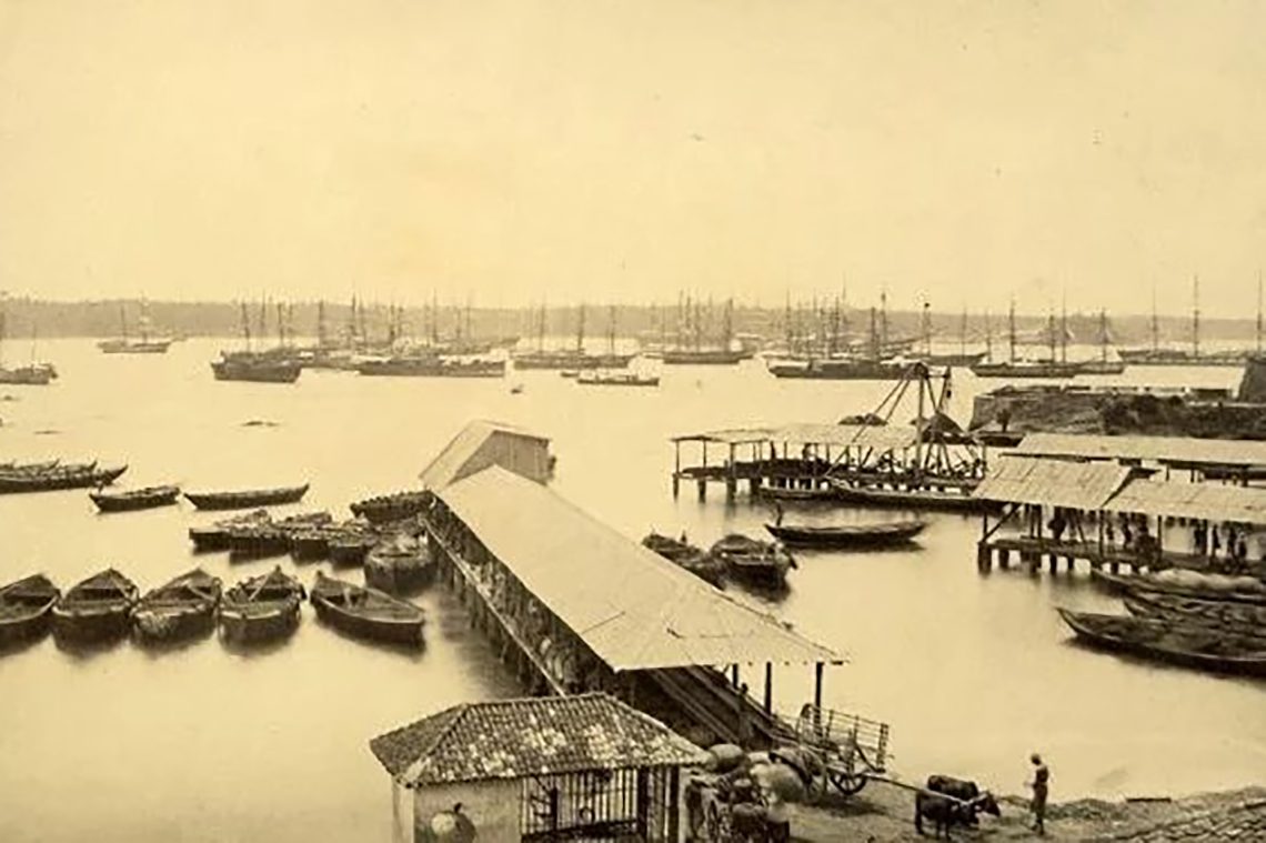 Galle-port-in-19th.century.-Point-de-Galle-community-Facebook-647x375