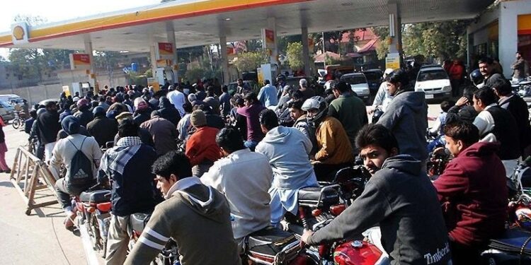 Pakistan fuel crisis