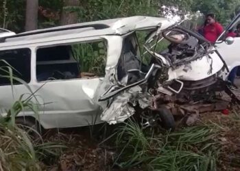 පොලොන්නරුව රිය අනතුර...