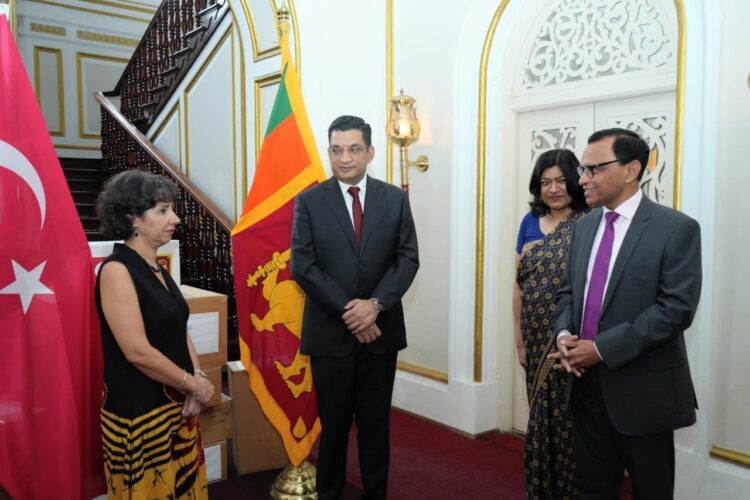 Sri Lanka Donates Consignment of Apparel to Earthquake Victims in Türkiye
