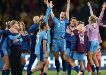 England Secures Place in World Cup Final with Victory over Australia