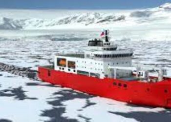 Australia Launches Urgent Operation to Rescue Researcher from Antarctica