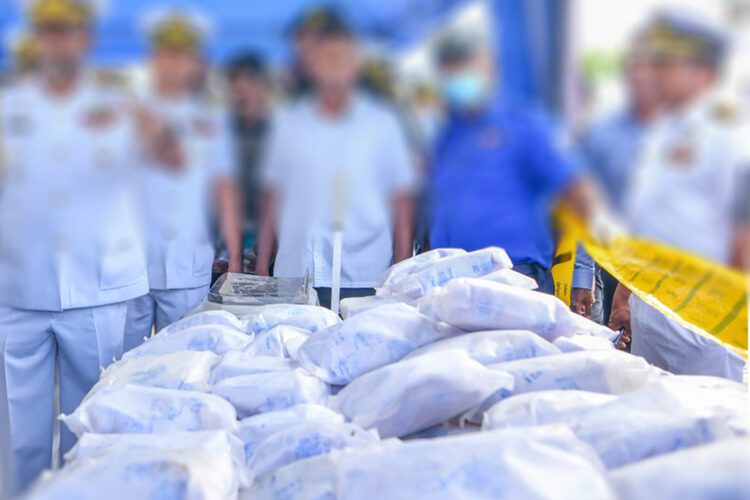 පෙරේදා (22) ගොඩබිමට ගත් යාත්‍රාවෙන් ගෙනා මත්කුඩු