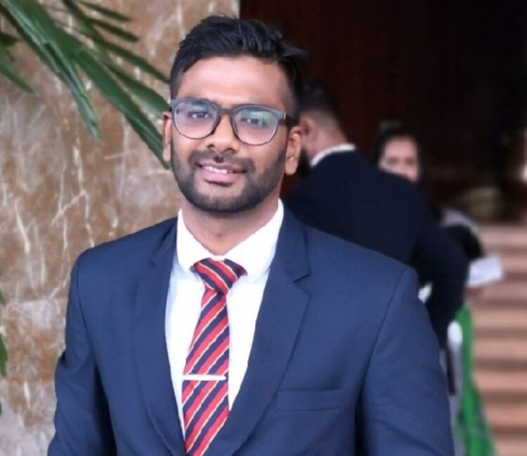 Sri Lankan Undergrad Student in Nottingham Dies During a Police Chase