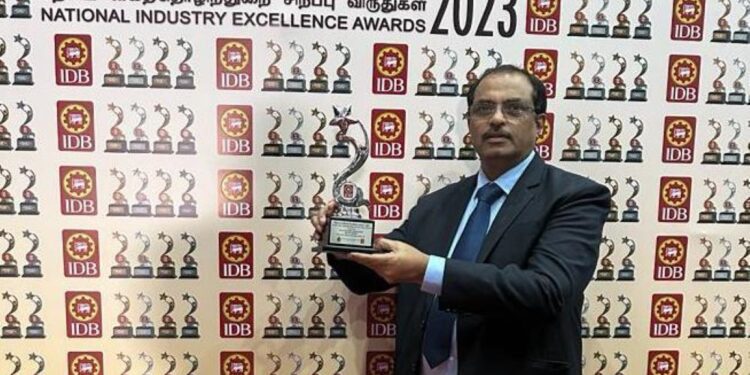 Ravi Jewellers Shines at National Industrial Excellence Awards 2023
