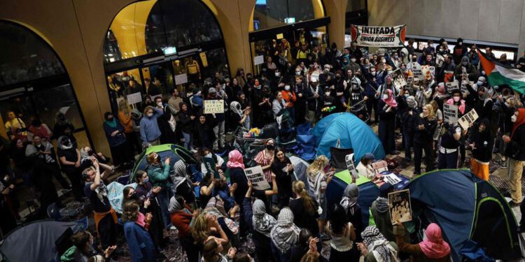 Pro-Palestine Protesters Camp Inside Melbourne University