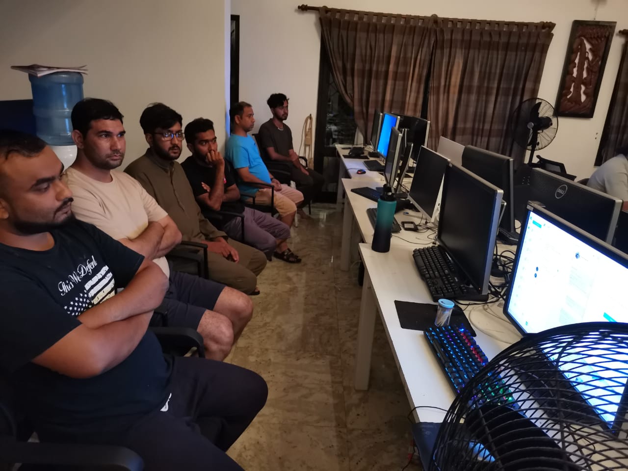 30 Foreign Nationals involved in online scams arrested in Sri Lanka