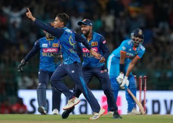 දුනිත් වෙල්ලාලගේ... අමතක නොවන පන්දු යැවීම...