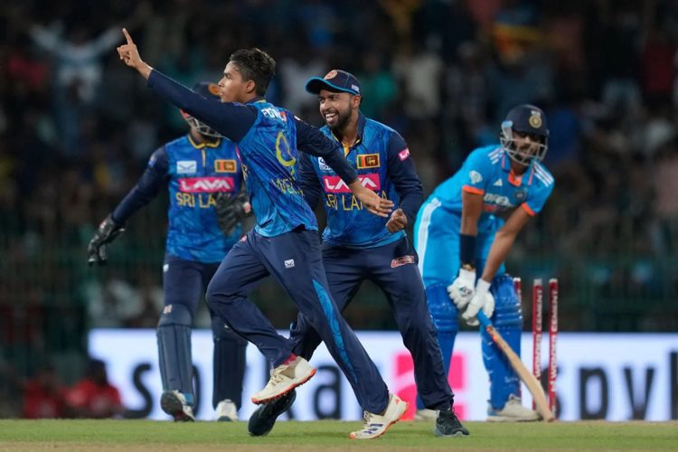 දුනිත් වෙල්ලාලගේ... අමතක නොවන පන්දු යැවීම...