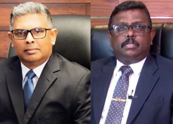 මහජන ආරක්ෂක අමාත්‍යාංශ ලේකම් වියානි ගුණතිලක සහ ආගමන විගමන පාලක ජෙනරාල් හර්ෂ ඉලුක්පිටිය...