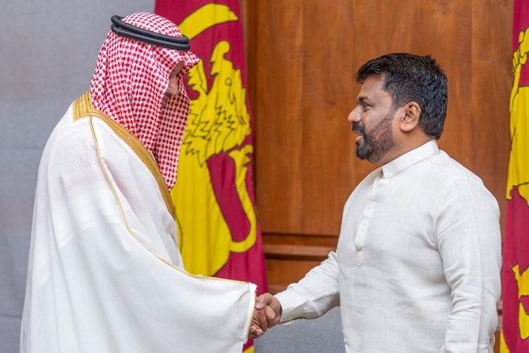 ජනපති සහ සෞදි තානාපති හමුව...