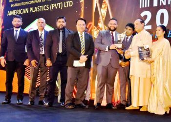 Farih Fazal (Director - Group CEO), Rizwan Jalill (Group COO), Chamila Ranaweera (Regional Manager), Muttiah Muraletharan (Regional Manager), Janith Punchihewa (Head of Digital Mkt)