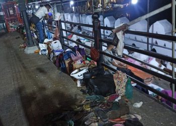අත්හැර දමා යන්නට සිදුවූ ගමන්මළු
