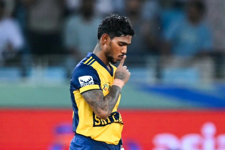 පැතුම් නිශ්ශංක... ලකුණු 107යි
