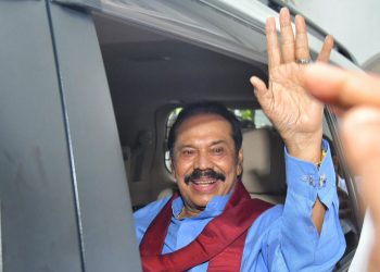 Mahinda Rajapaksa Vacates Official Residence After Repeal of Presidential Entitlements
