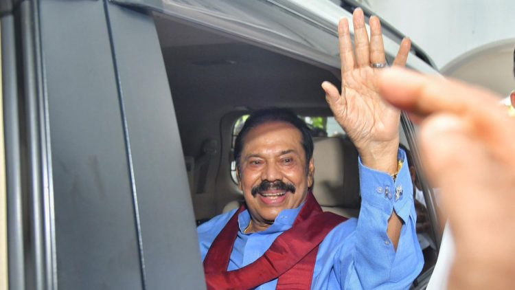 Mahinda Rajapaksa Vacates Official Residence After Repeal of Presidential Entitlements
