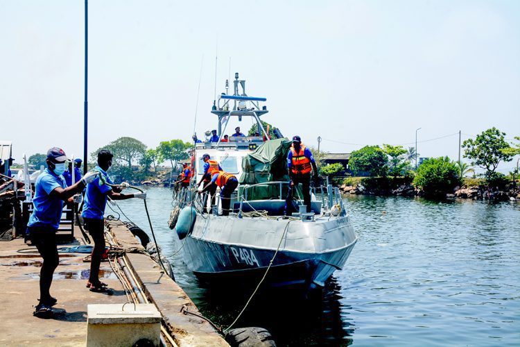 ඉරාන නෞකාවේ ගලවා ගැනීම් මෙහෙයුම් අතර...