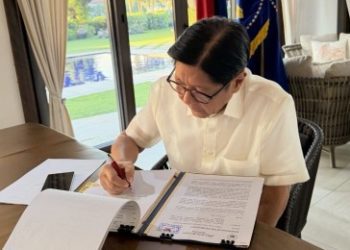 President Ferdinand R. Marcos Jr. on Tuesday (March 24, 2026) signs Executive Order (Photo from PCO)