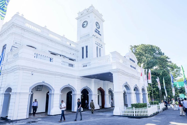maradana-station