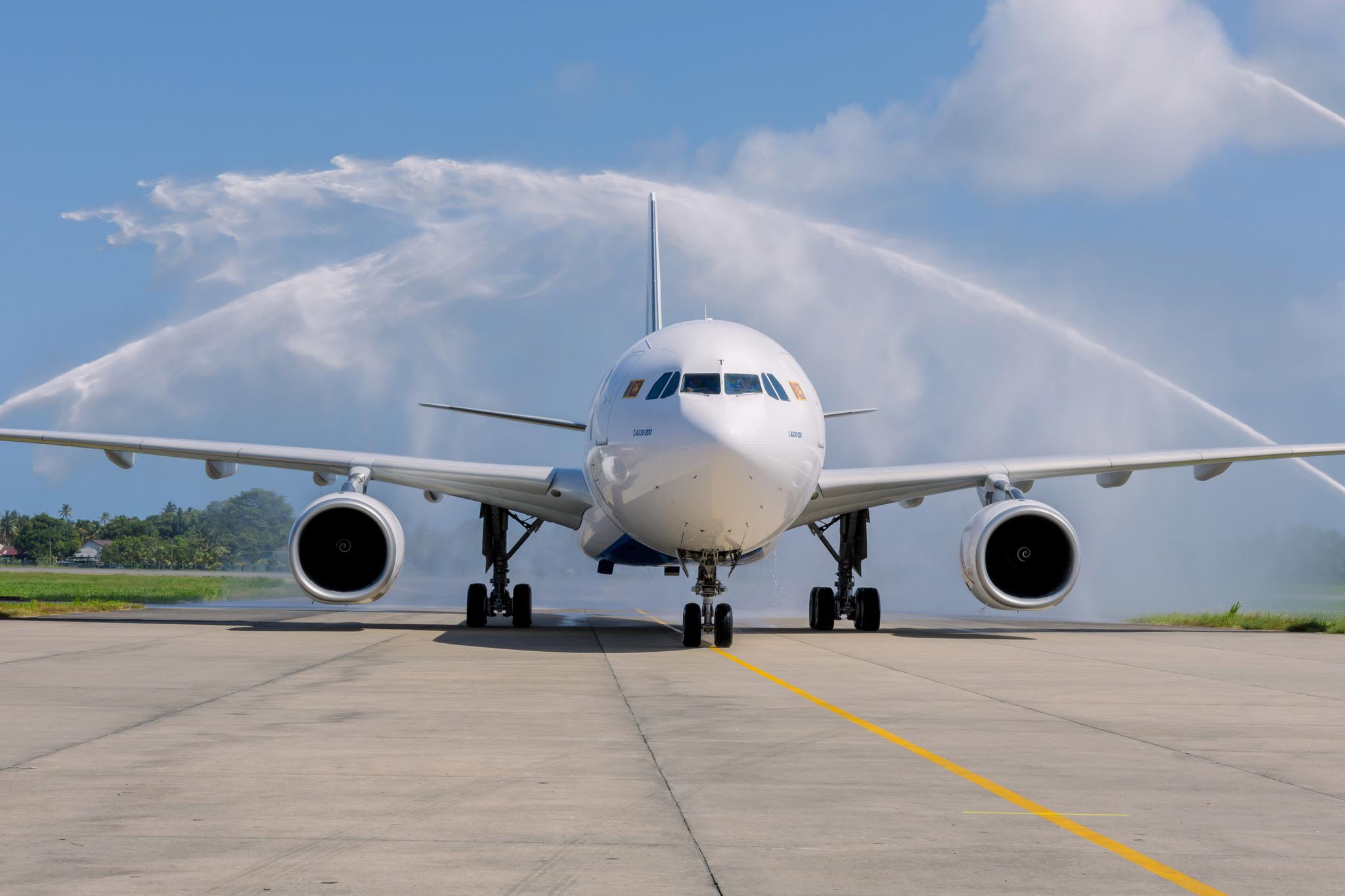 A330-200 (4R-ALT) 