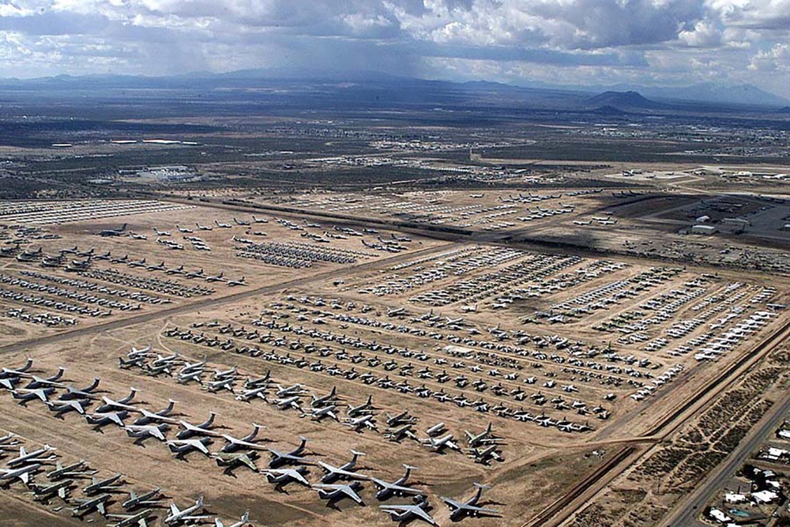 airplanes-davis-monthan