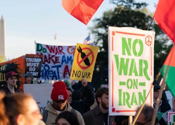 trump-no-war