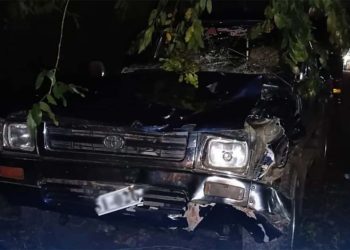 අනතුර සිදුකළ කැබ් රිය...